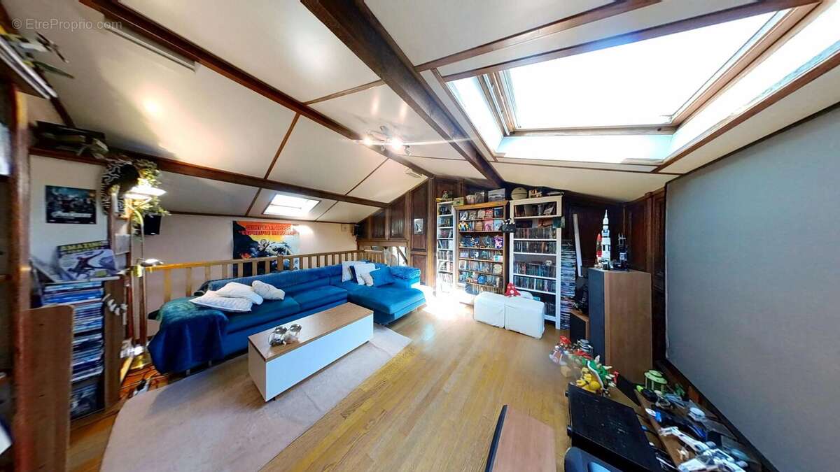 Maison à PONTAULT-COMBAULT