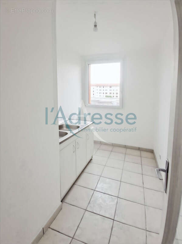Appartement à NANTERRE