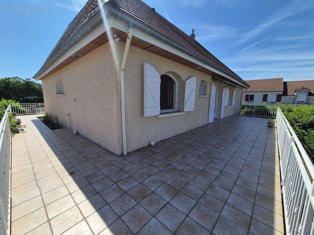 Maison à SORBIERS