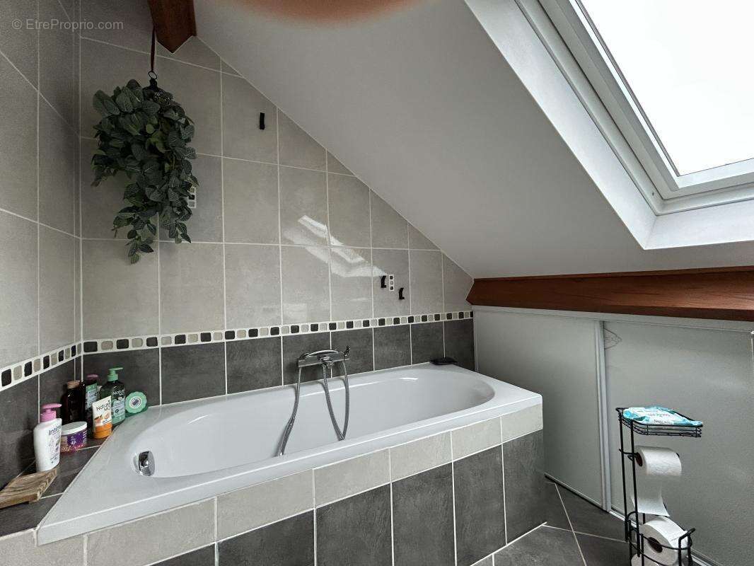 Maison à ROSNY-SUR-SEINE