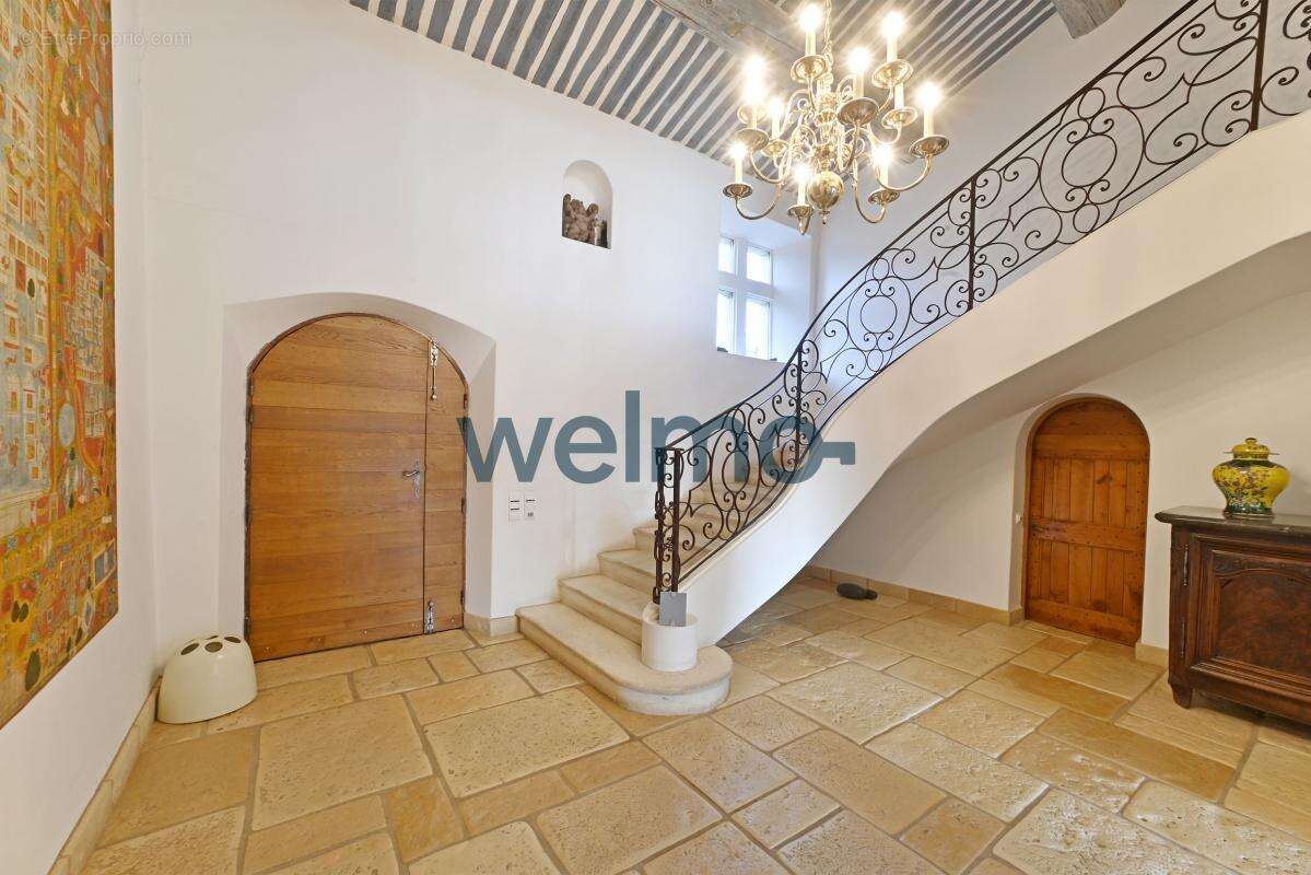 Maison à VAISON-LA-ROMAINE