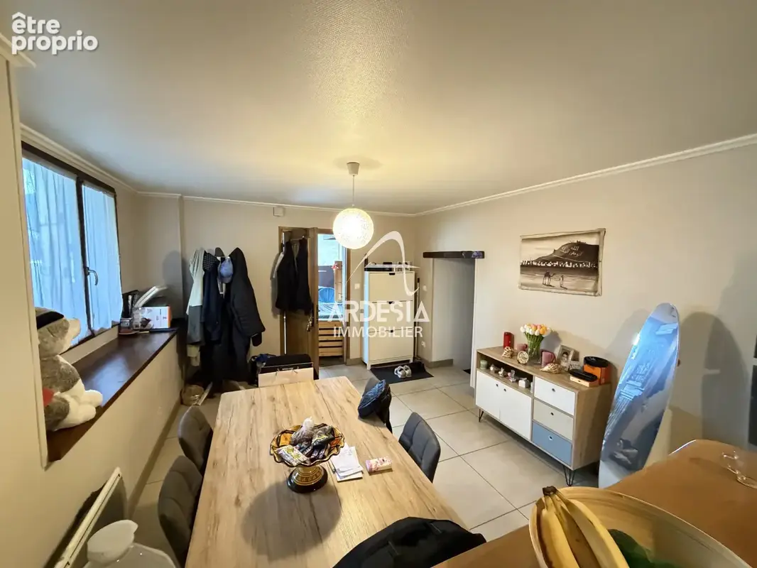 Maison mitoyenne avec terrasse couverte et potentiel d’aménagement - photo 3