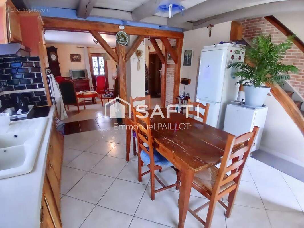Maison 156 m² à Souvans  - photo 2