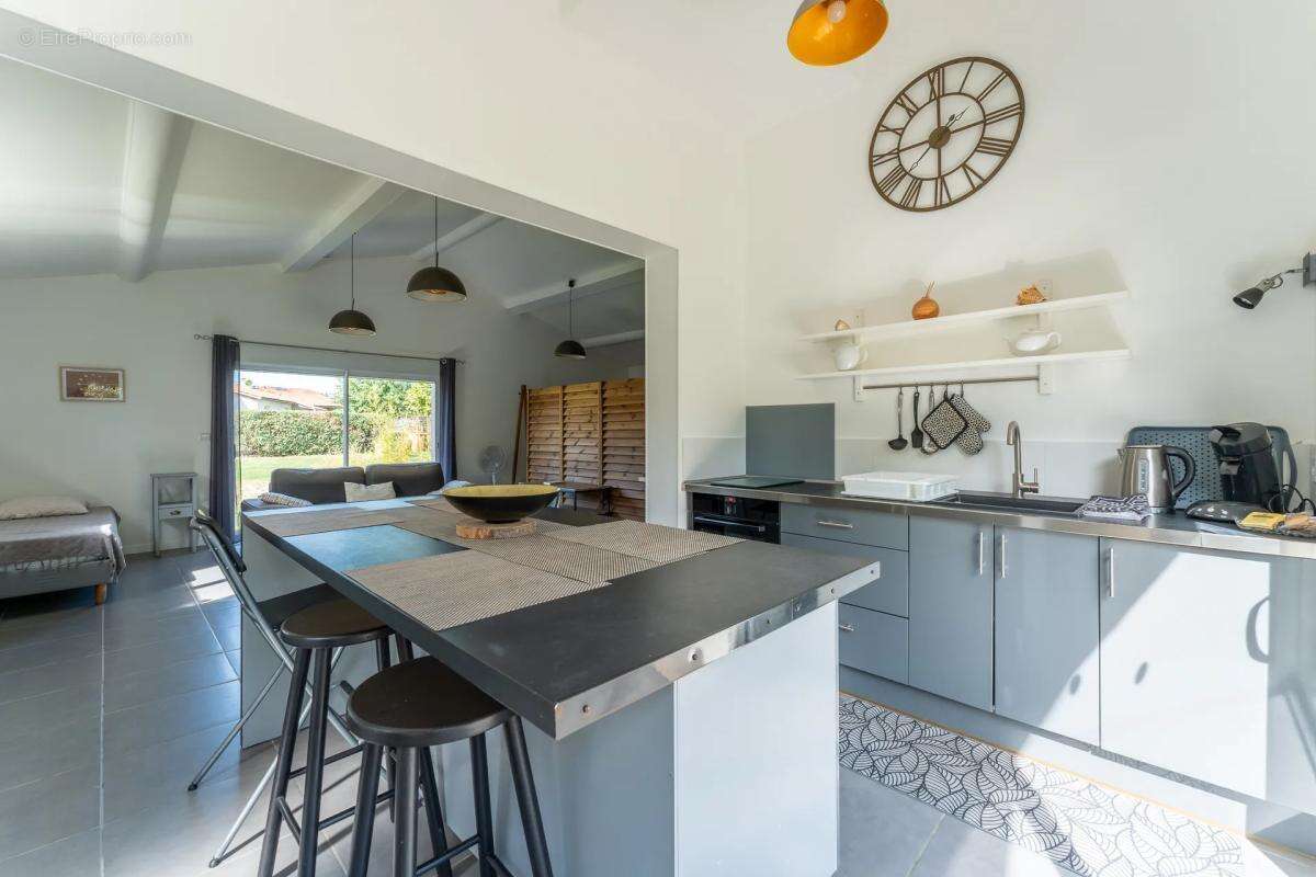 Maison à SAINT-MARTIN-DU-BOIS