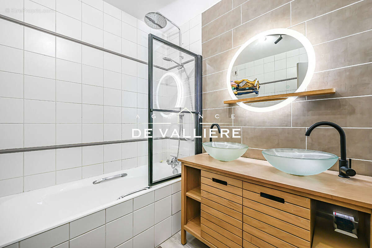 Appartement à RUEIL-MALMAISON