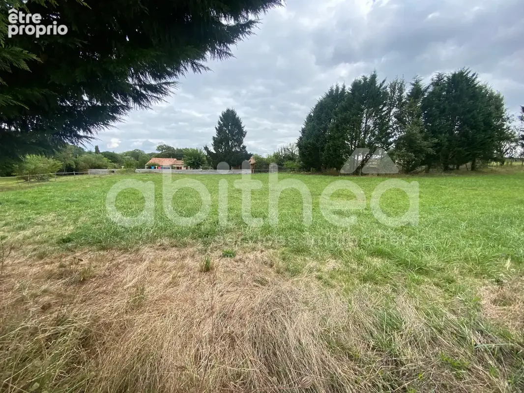 Terrain constructible Cherves-Châtelars (16310) - photo 3