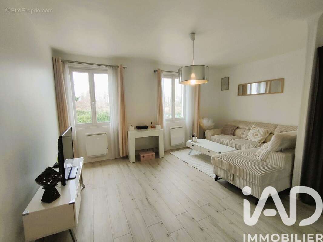 Photo 2 - Appartement à MONTSOULT