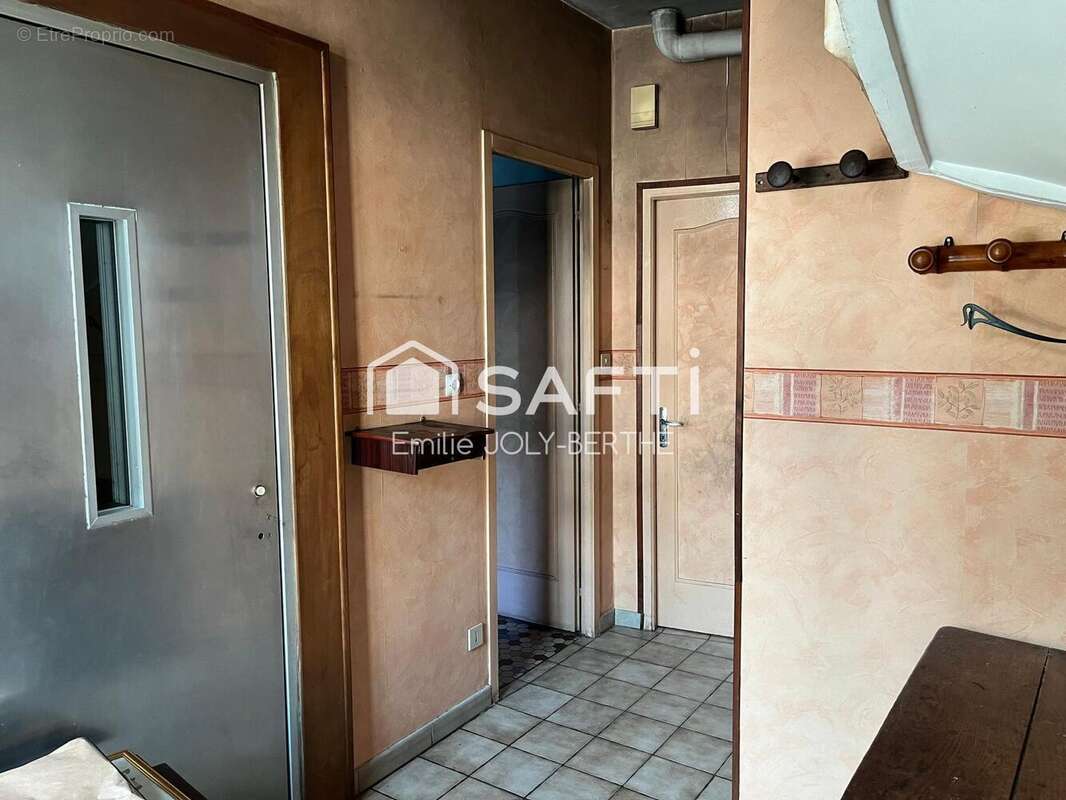 Photo 4 - Maison à NEUILLY-LE-VENDIN