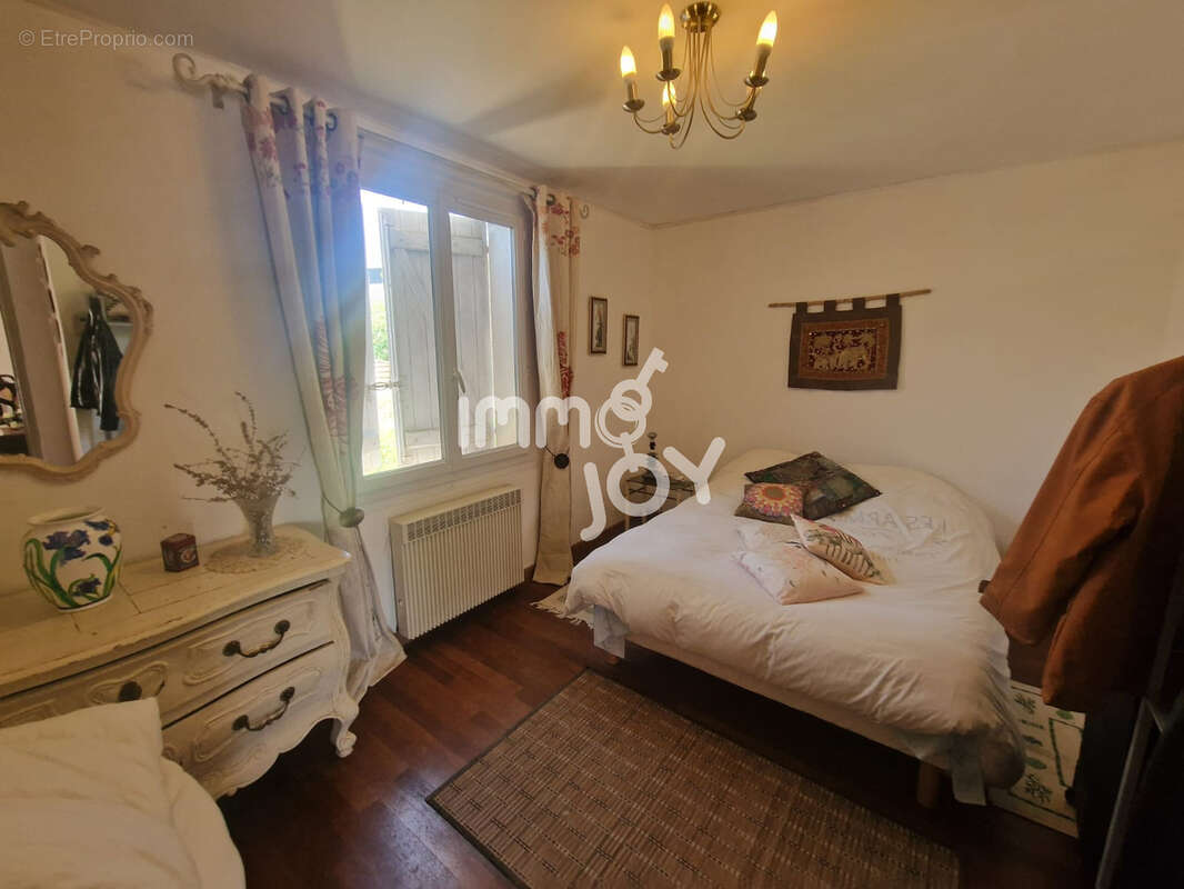 Maison familiale spacieuse de 213 m2 à Salles d'Aude, proche des plages - photo 9