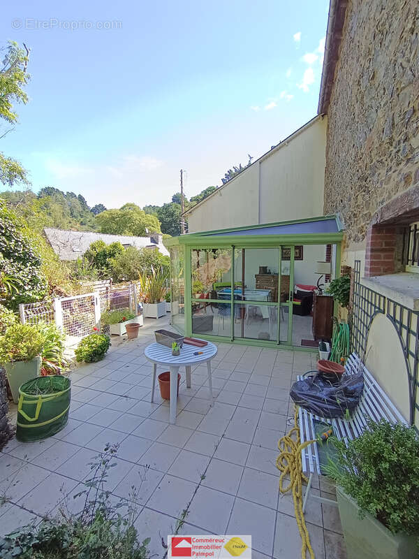 Maison à PLOUEZEC