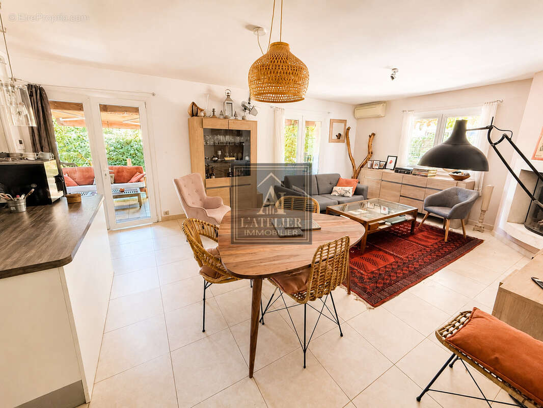 Maison de type 4 de plain-pied avec dépendance sur une parcelle de 470 m2 - photo 23
