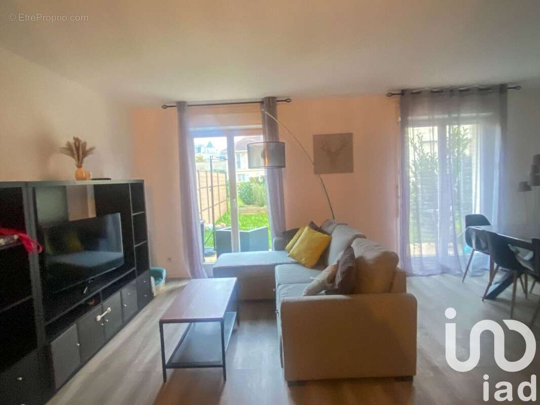 Photo 6 - Appartement à SAINT-MAUR-DES-FOSSES