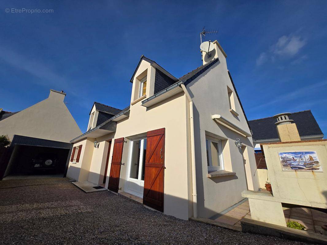 Maison à PLOUHINEC