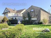 Maison à BUSSIERE-DUNOISE