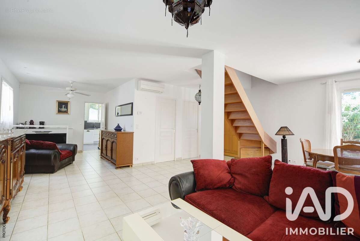 Maison 135 m² à Pompertuzat  - photo 6