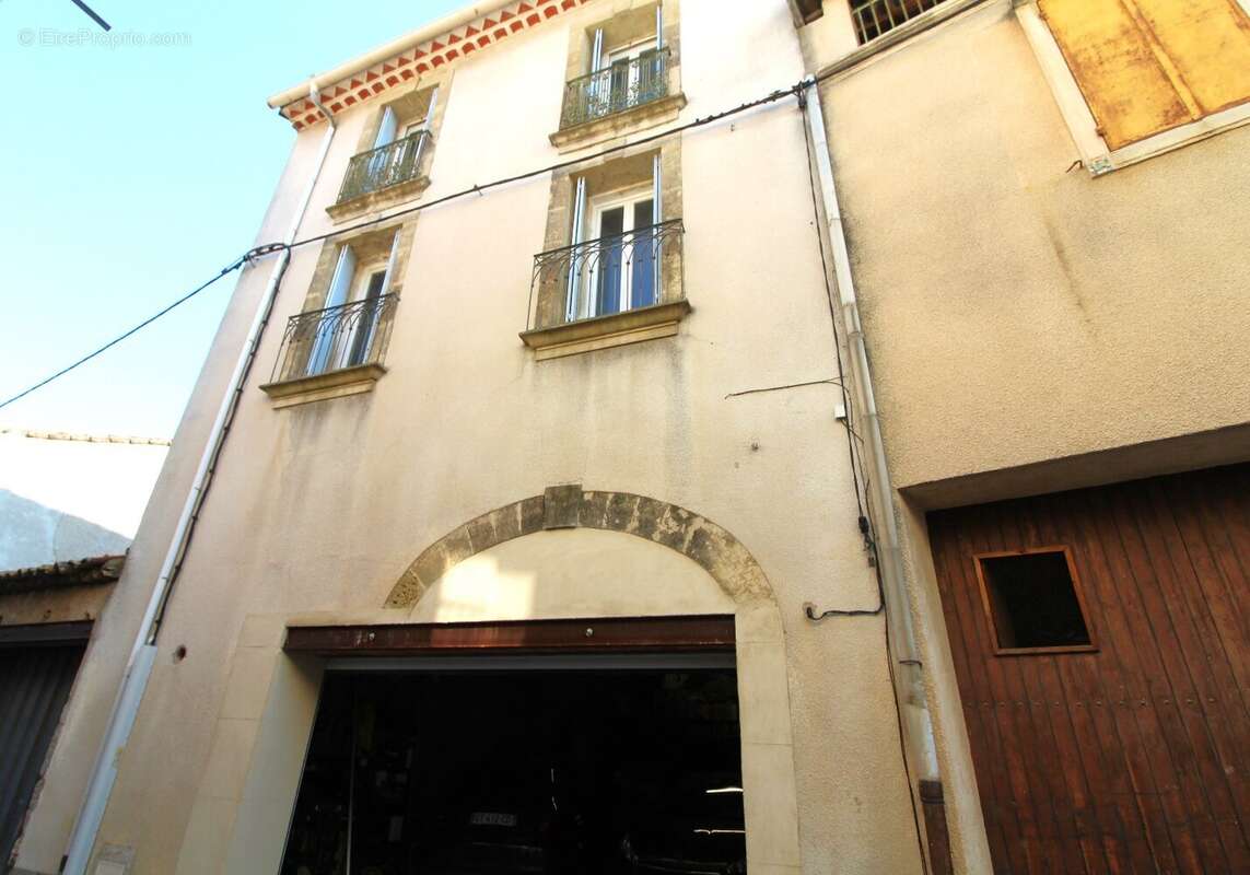 Maison à ROUJAN