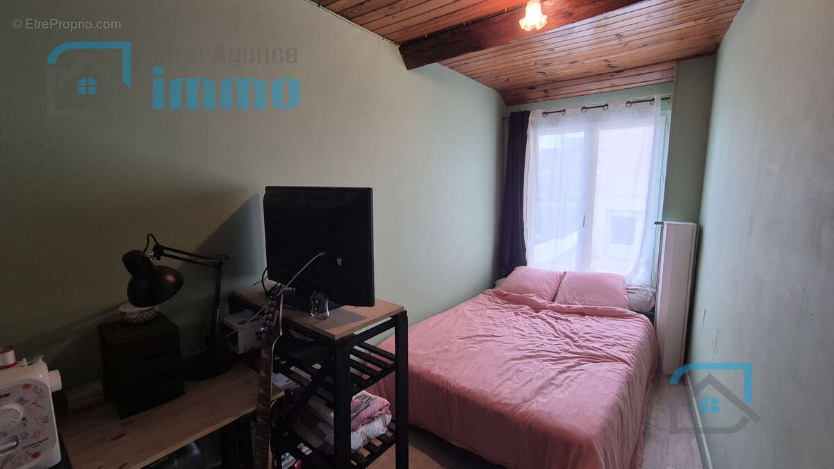 Maison à MEHUN-SUR-YEVRE