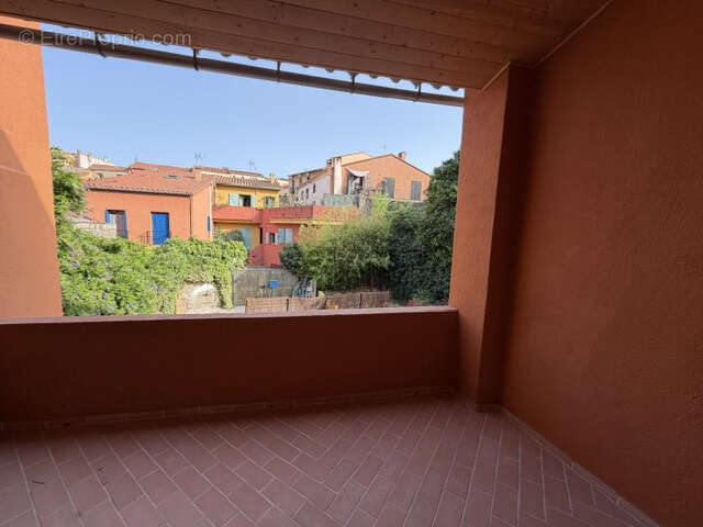 En vente à Collioure : immobilier de prestige : maison avec terrasses jardin et parking - photo 9