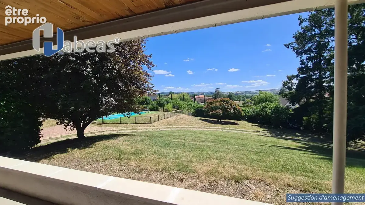 À 45 min de Lyon – Maison d’architecte unique de 330m², 6 chambres, avec piscine 10x5 au cœur de 5 800 m² de parc arboré - photo 7