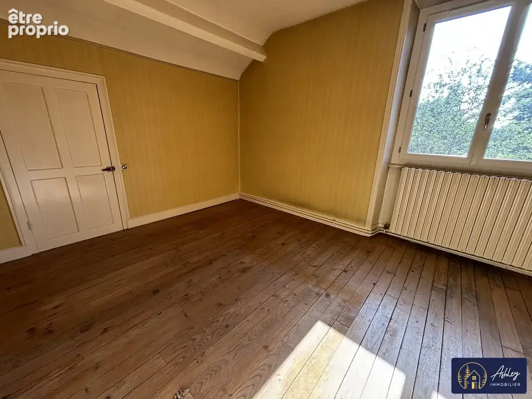 Maison 6 pièces à Beaulieu (Cantal) 