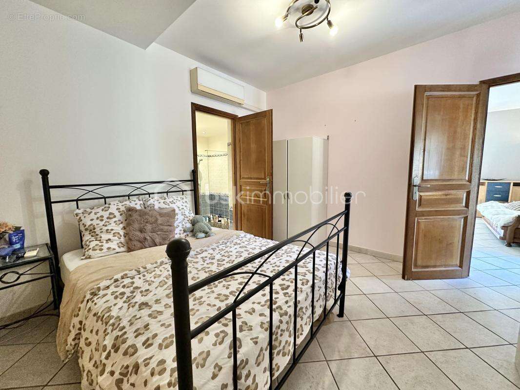 Maison à CAGNES-SUR-MER