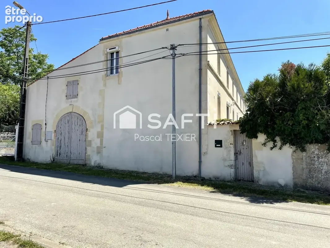 Photo 1 - Maison à PUYROLLAND