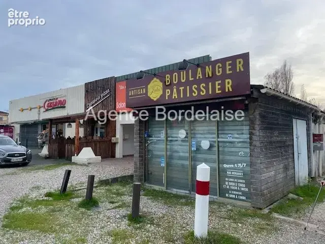 Commerce 855 m² à Landiras  - photo 2