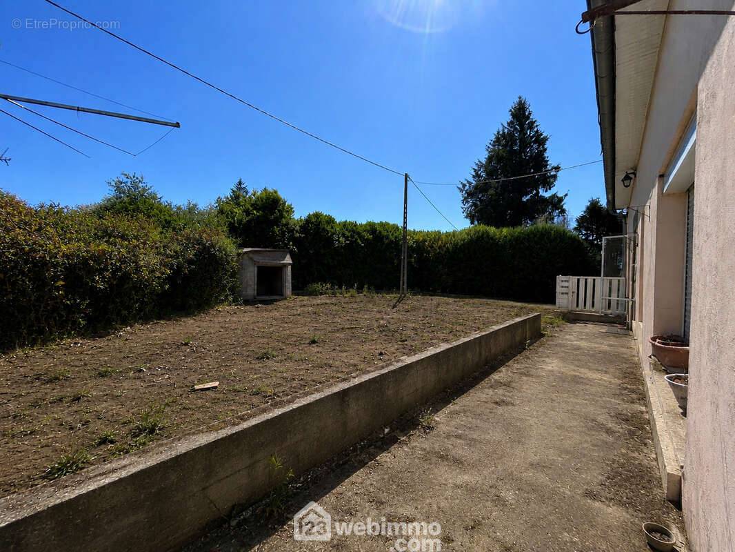 Maison 88 m² à Louargat  - photo 2