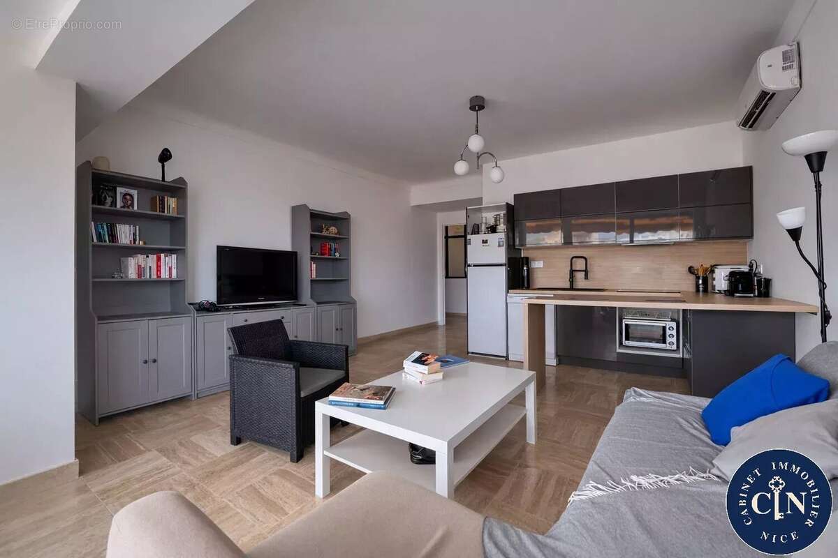 Appartement 79 m² à Nice  - photo 4
