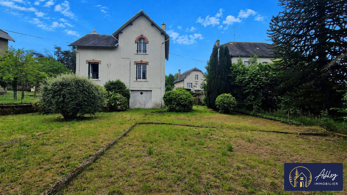 Maison à vendre Neuvic 4 pièces - Maison à NEUVIC