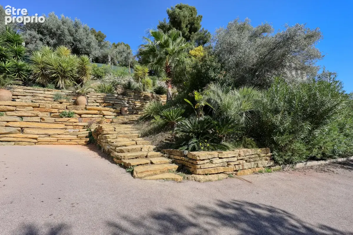 Magnifique Villa, piscine à débordement - La Valette du Var - photo 4