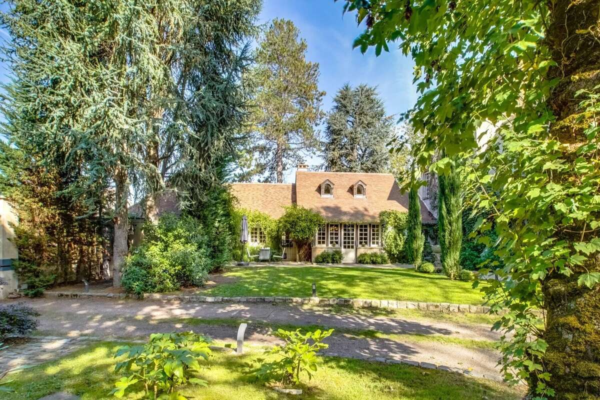 Maison à MONTFORT-L'AMAURY