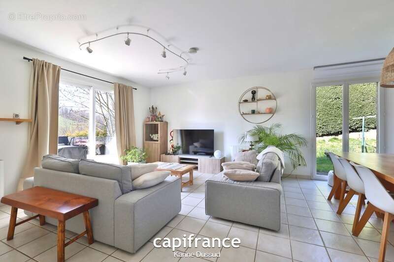 Maison à SAINTE-CATHERINE