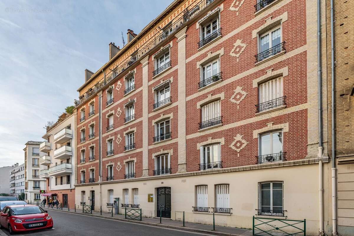 Appartement à COLOMBES