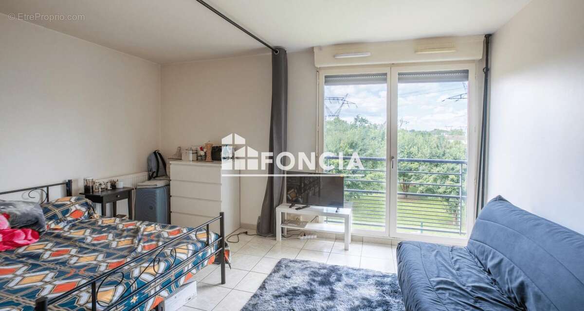Appartement à ELANCOURT