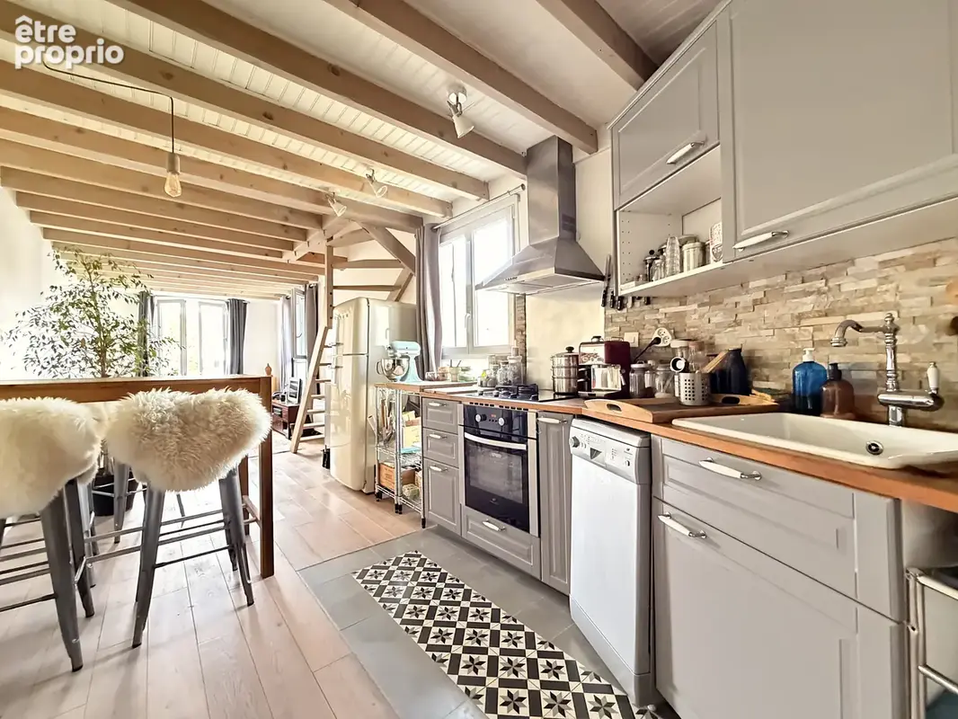 Photo Appartement à Joinville-Le-Pont au prix de 370 000€