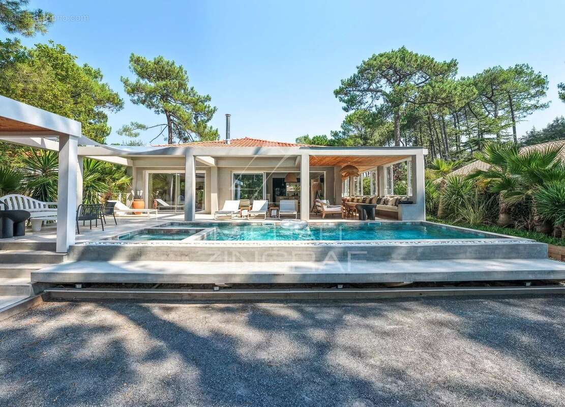 Maison à LE BOUSCAT