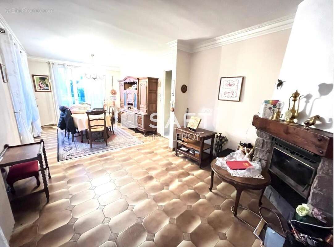 Photo 5 - Maison à LACROIX-SAINT-OUEN