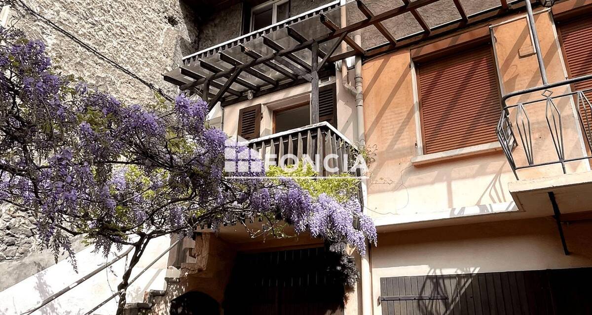 Appartement à VIZILLE