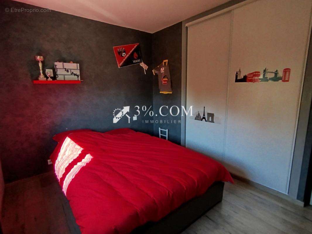 Maison à LES HERBIERS