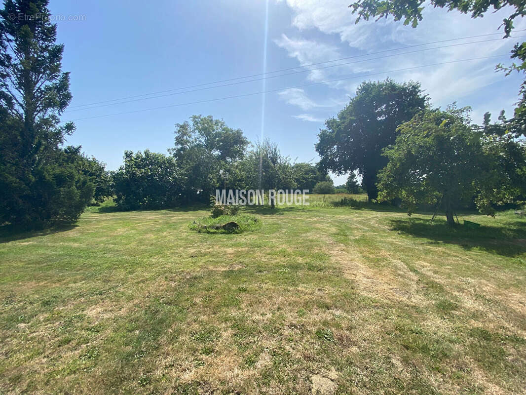 Maison à SAINT-POTAN