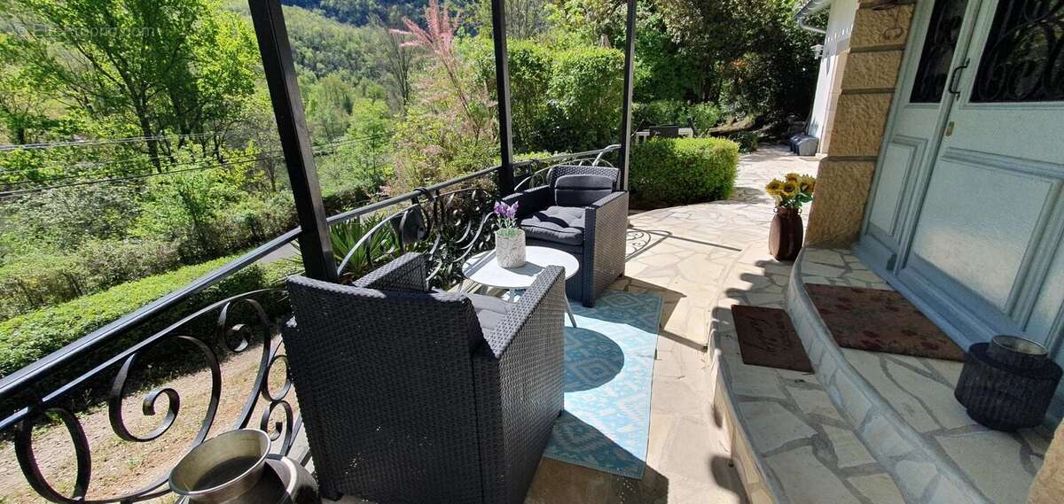 Maison à SAINT-ANTONIN-NOBLE-VAL