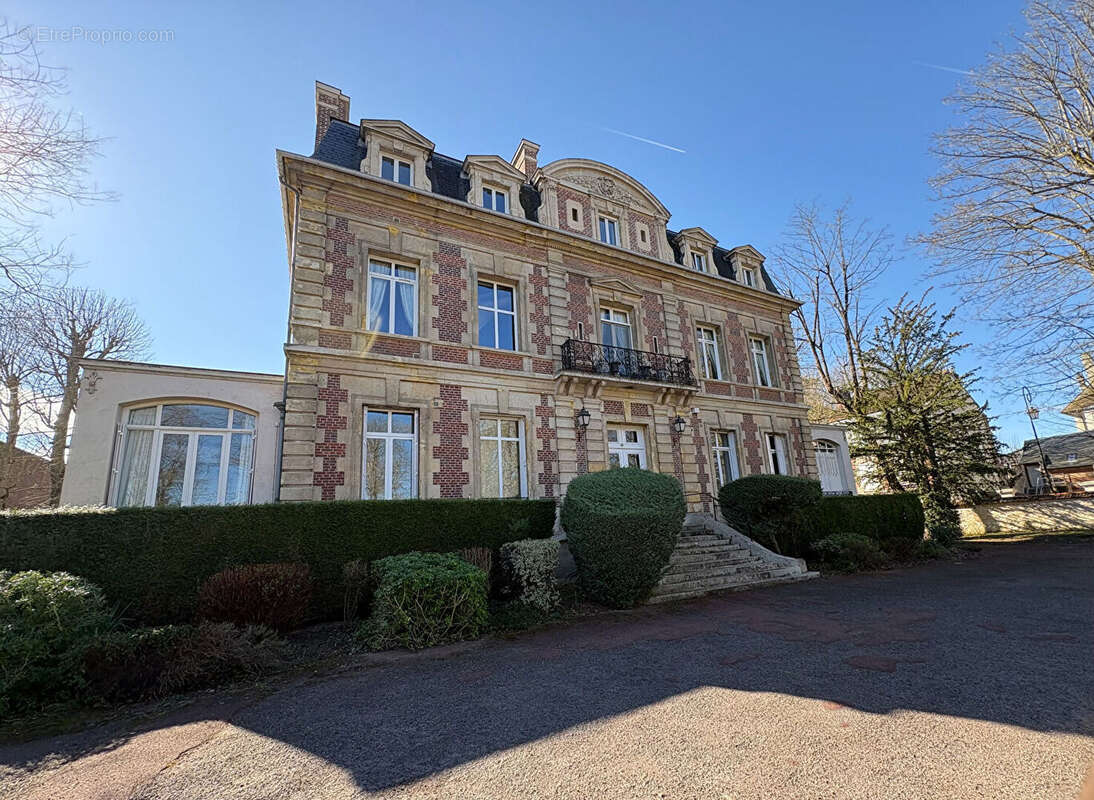 Appartement à COMPIEGNE