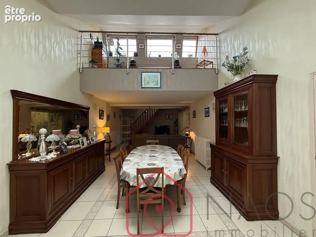 Rare Appartement de 180 m2 volumes exceptionnels & luminosité au rendez-vous - photo 6