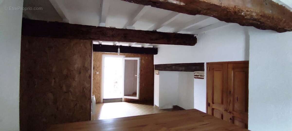 Maison à L&#039;ISLE-JOURDAIN