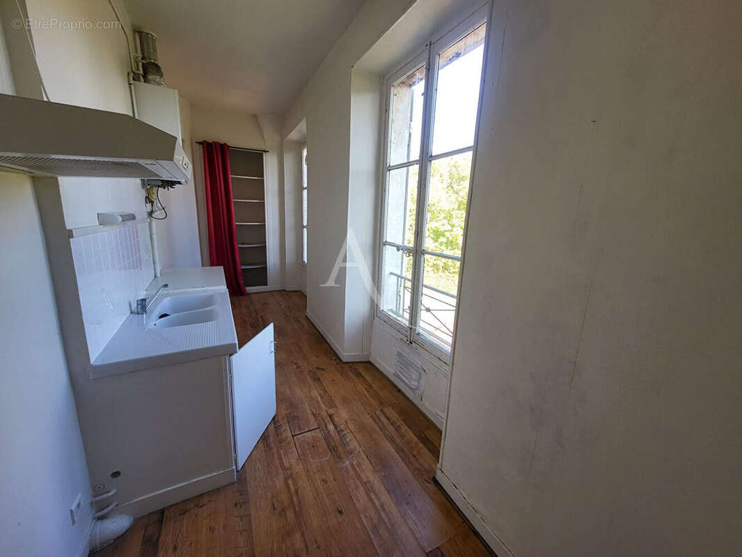 Appartement à MOUSSEAUX-LES-BRAY