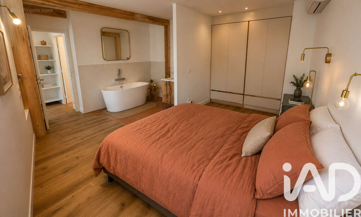 Appartement 149 m² à Romainville  - photo 6