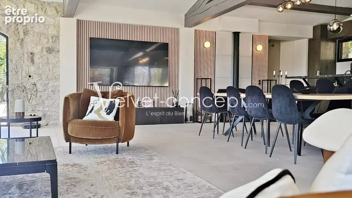 VALBONNE Village à pied - Magnifique Mas en pierre 290m² - photo 11