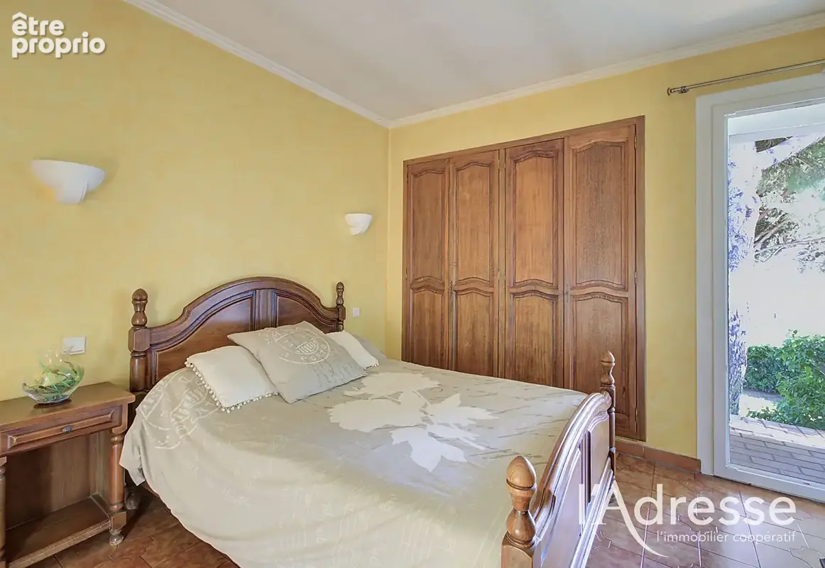 Maison FURIANI  7 pièces 207 m2  avec piscine . - photo 13
