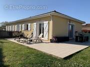 façade maison SUD et EST - Maison à MIRANDE